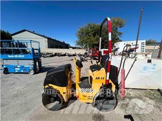 MultiQuip RL AR14H Tandemové valce
