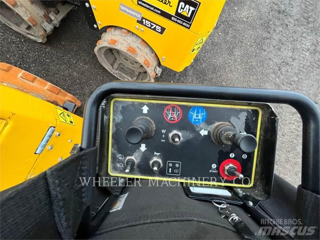 MultiQuip RX1575 Tandemové valce