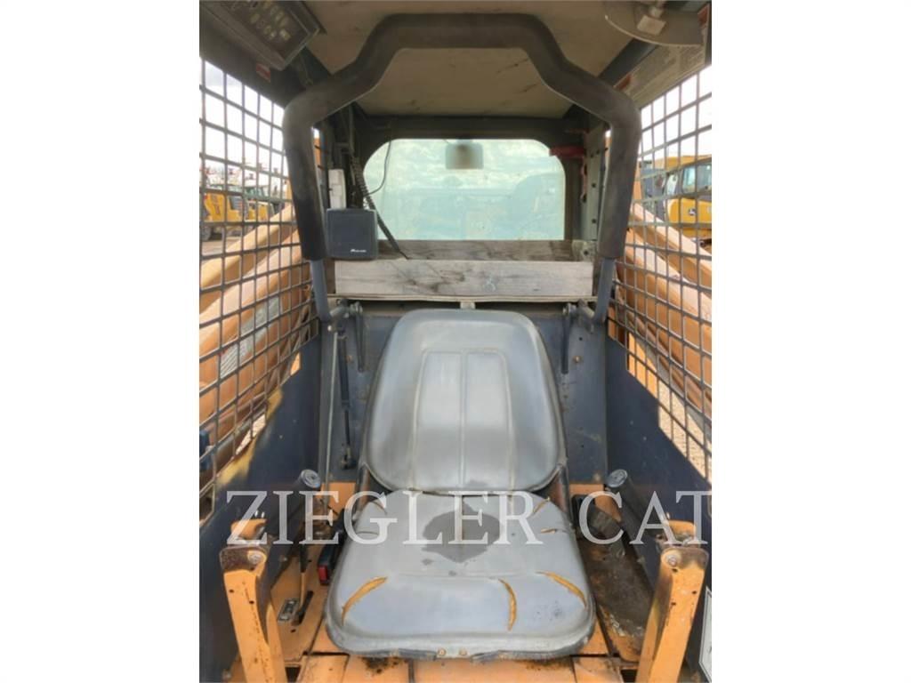 New Holland 1845 Šmykom riadené nakladače