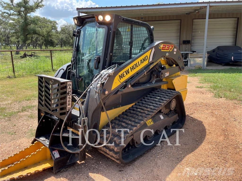 New Holland C237 Pásové nakladače