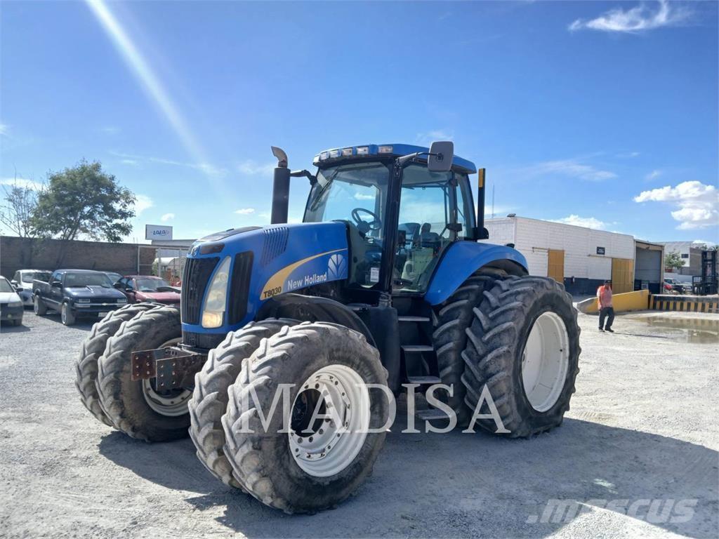 New Holland T8030 Traktory