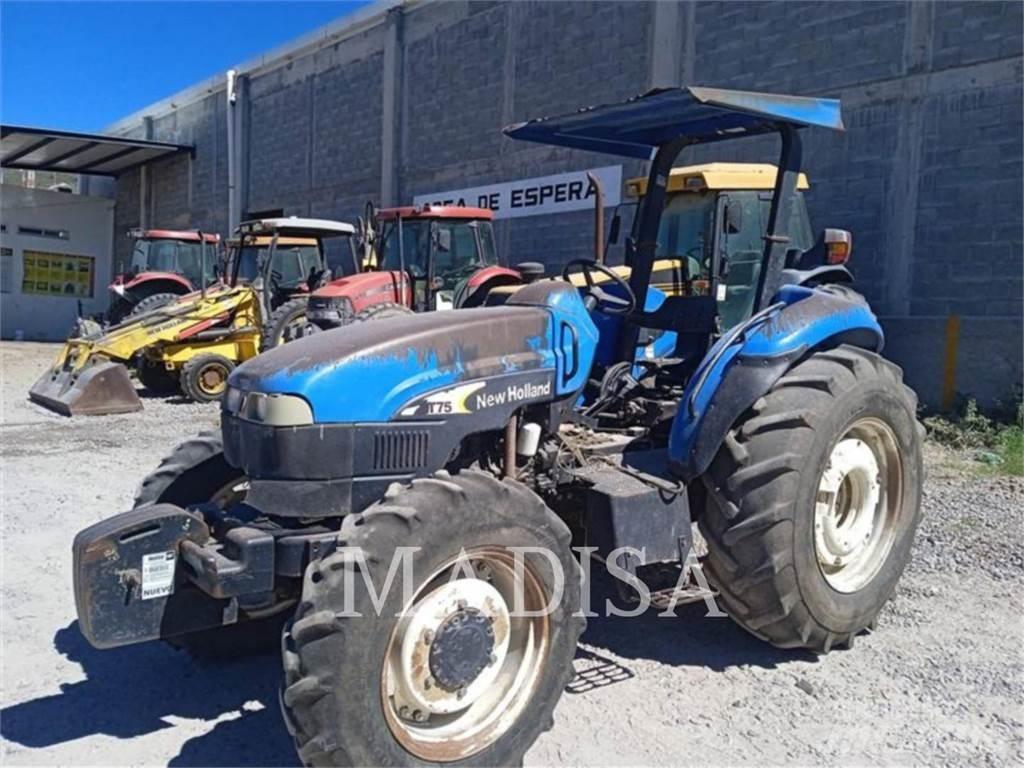 New Holland TT75 4WD Traktory