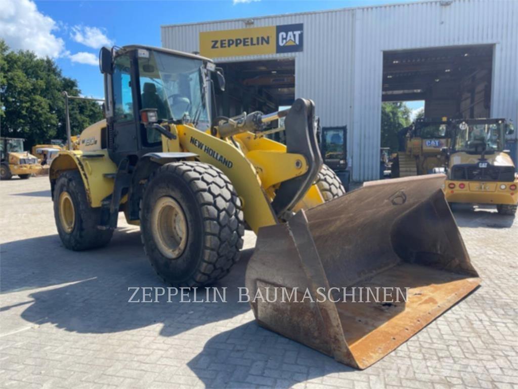 New Holland W190 Kolesové nakladače