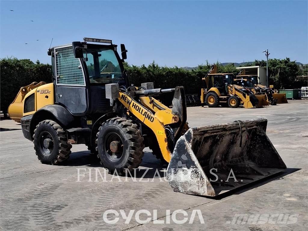 New Holland W80C Kolesové nakladače