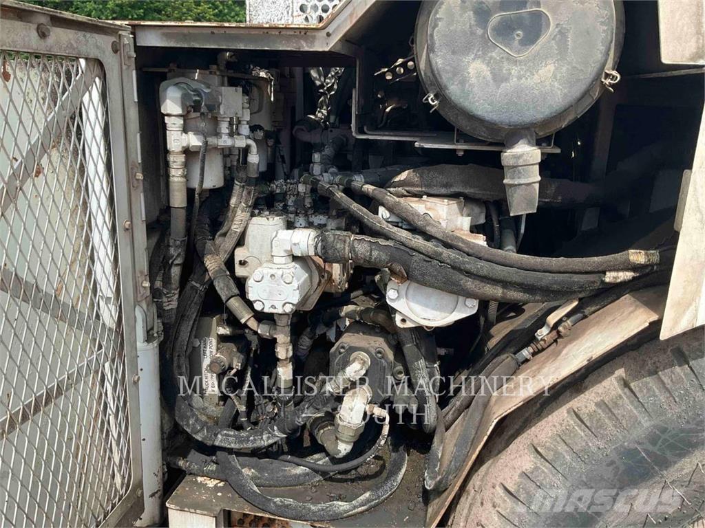 Roadtec RP170 Finišéry