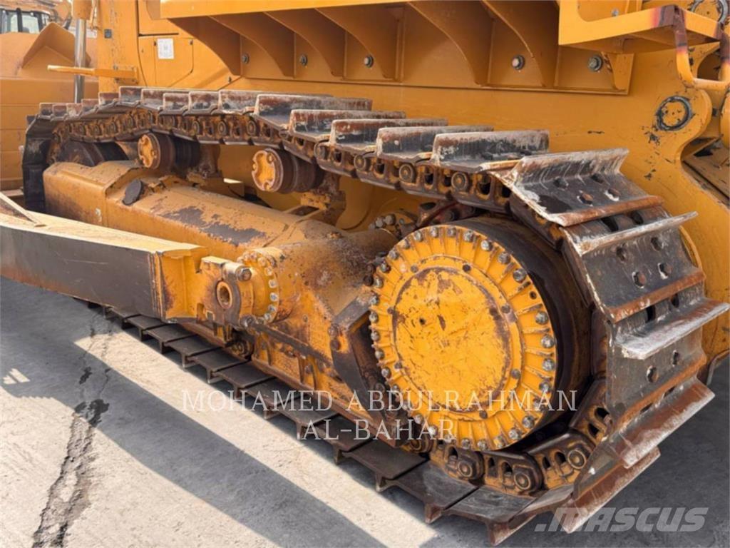 SEM MACHINERY SEM 832F Pásové dozéry