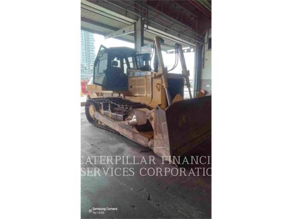 SEM MACHINERY SEM816D Pásové dozéry