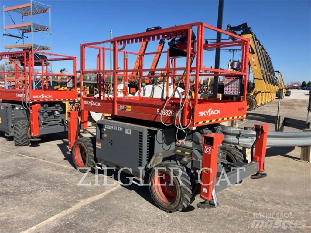 Skyjack SJ6826RT Nožnicové zdvíhacie plošiny