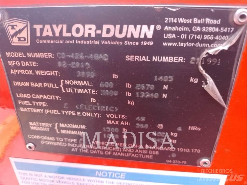 Taylor-Dunn C-426 Iné