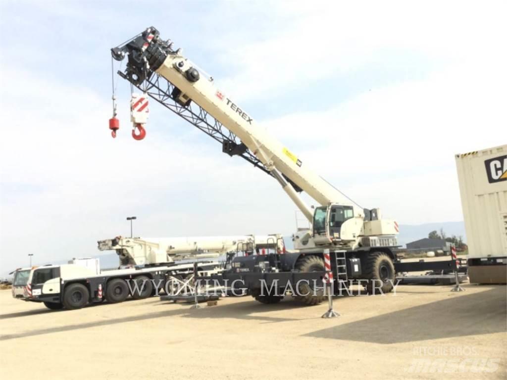 Terex RT 100US Univerzálne terénne žeriavy