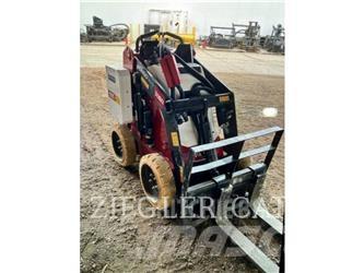 Toro E-DINGO 500 Šmykom riadené nakladače