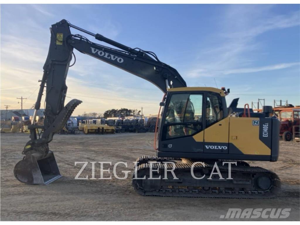 Volvo 140EC Pásové rýpadlá