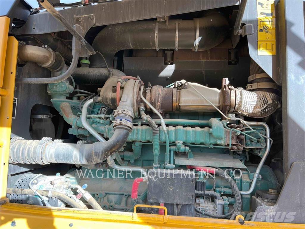 Volvo G946B Grejdery