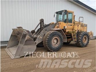 Volvo L180 Kolesové nakladače