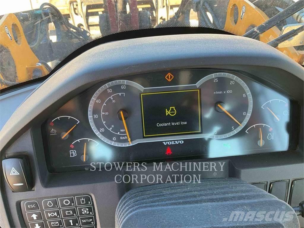 Volvo L60H. Kolesové nakladače