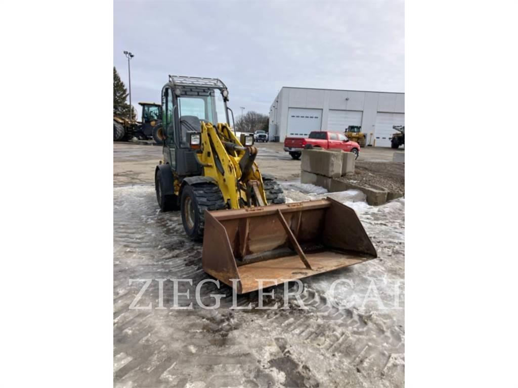 Wacker 30L Kolesové nakladače