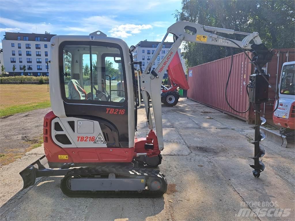 Takeuchi TB216 Stavebníctvo - ostatné