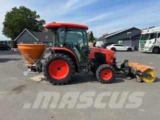 Kubota L2-452 Kompaktné traktory