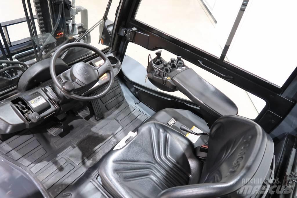 Toyota 40-8FD60N Dieselové vozíky
