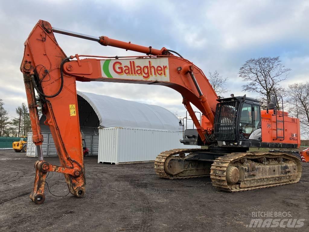 Hitachi ZX670LCH-5B Pásové rýpadlá