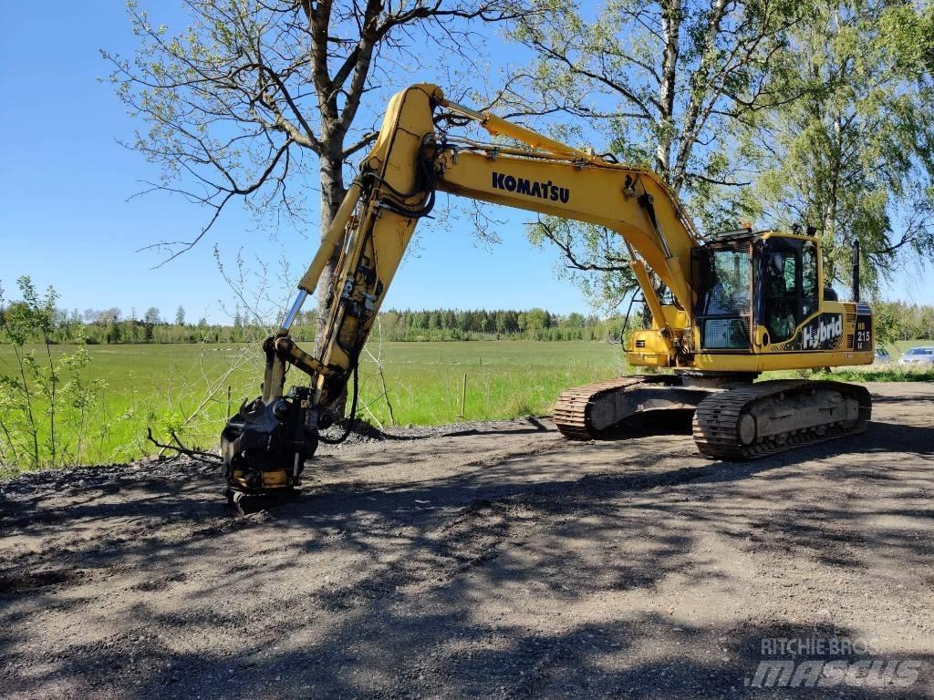Komatsu HB215LC-1 Pásové rýpadlá