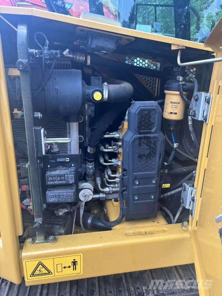 CAT 306 Mini rýpadlá < 7t
