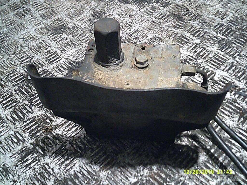 MAN TGS  81417236020 Hydraulika