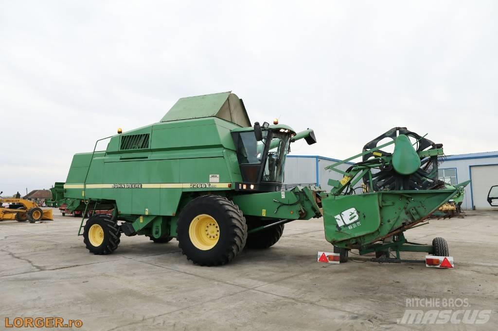 John Deere 2266 E Kombinované zberacie stroje