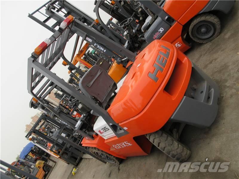 Heli FD30 Dieselové vozíky