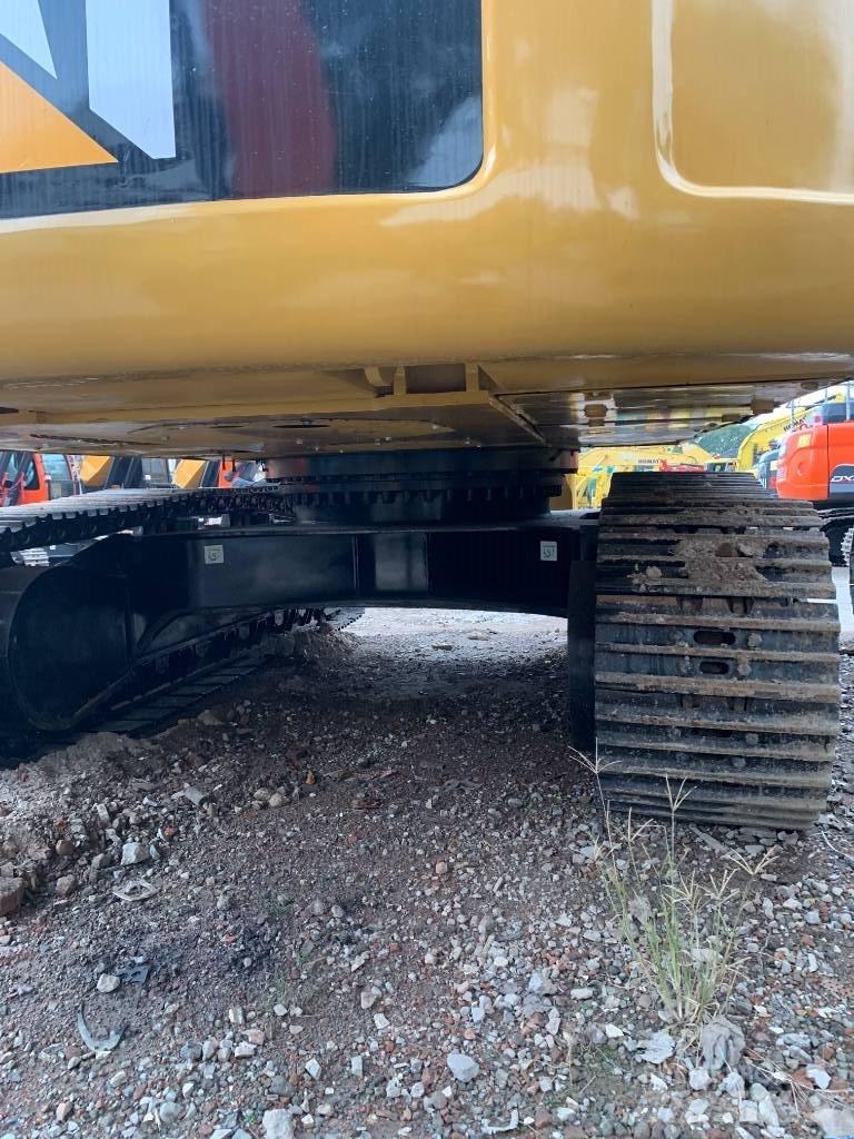 CAT 336 D Pásové rýpadlá