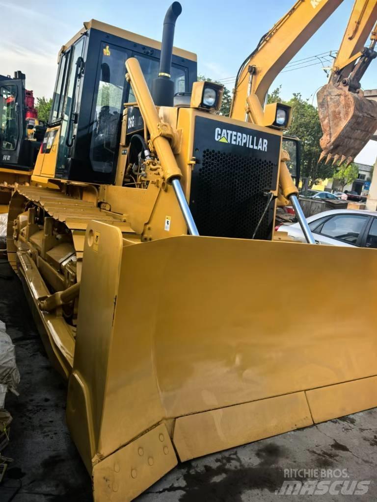 CAT D6G Pásové dozéry