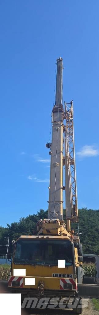 Liebherr LTM 1090 Univerzálne terénne žeriavy