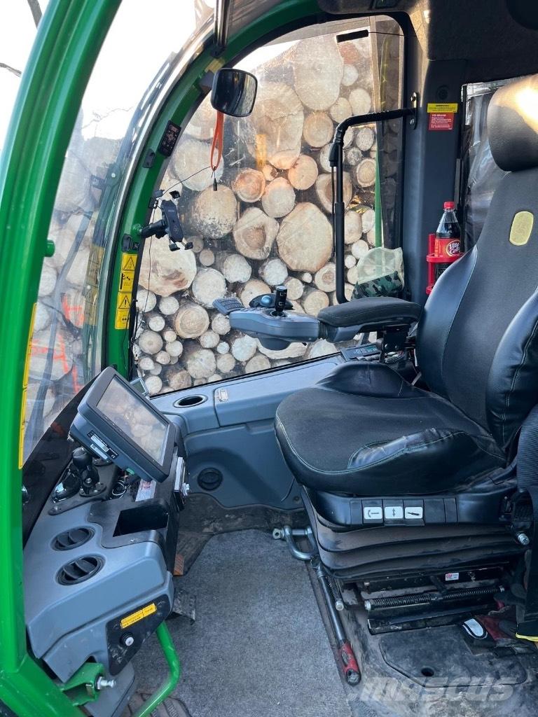 John Deere 1510G Lesné traktory