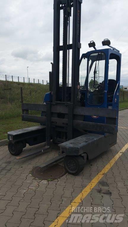 Hubtex DQ 30 G Bočný vysokozdvižný vozík