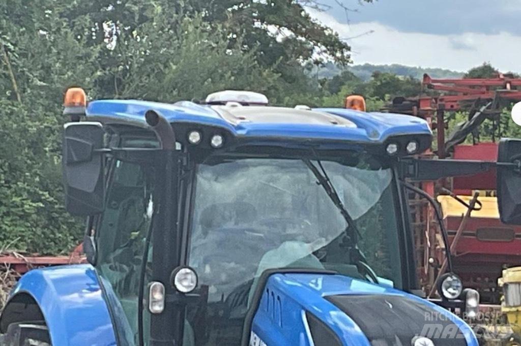 New Holland T 7.210 Traktory