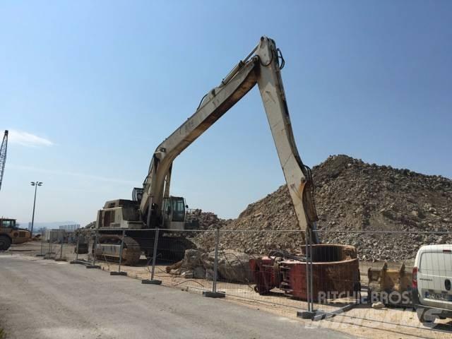 Liebherr 984 C Rýpadlá s dlhým dosahom