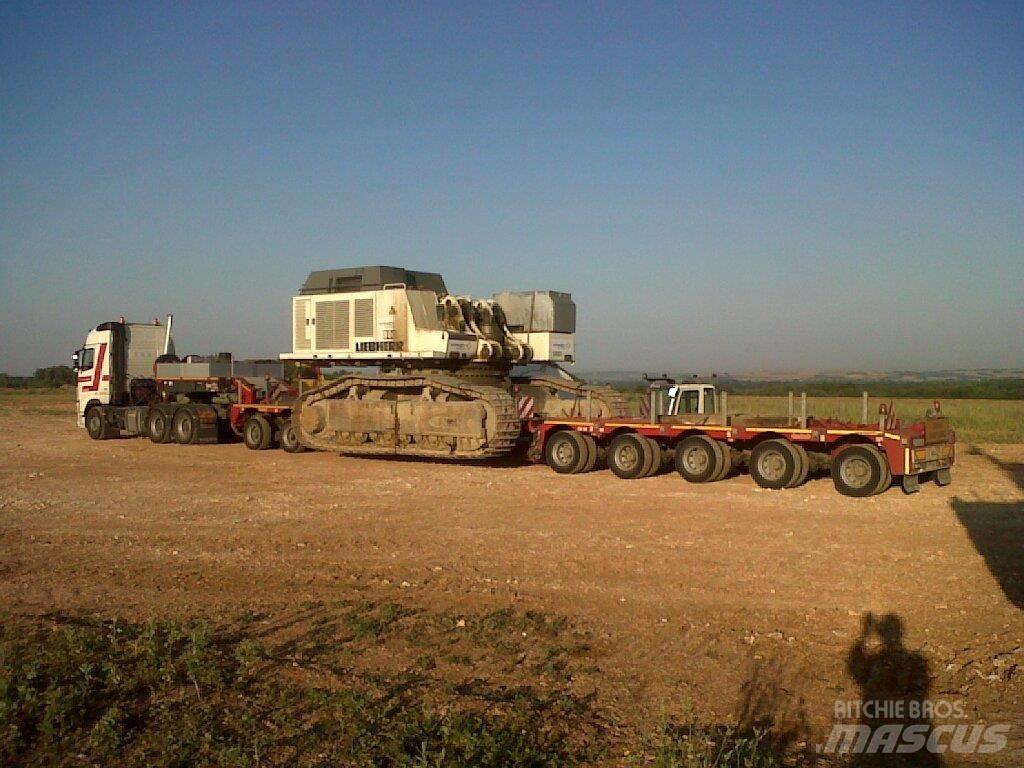 Liebherr 984 C Rýpadlá s dlhým dosahom