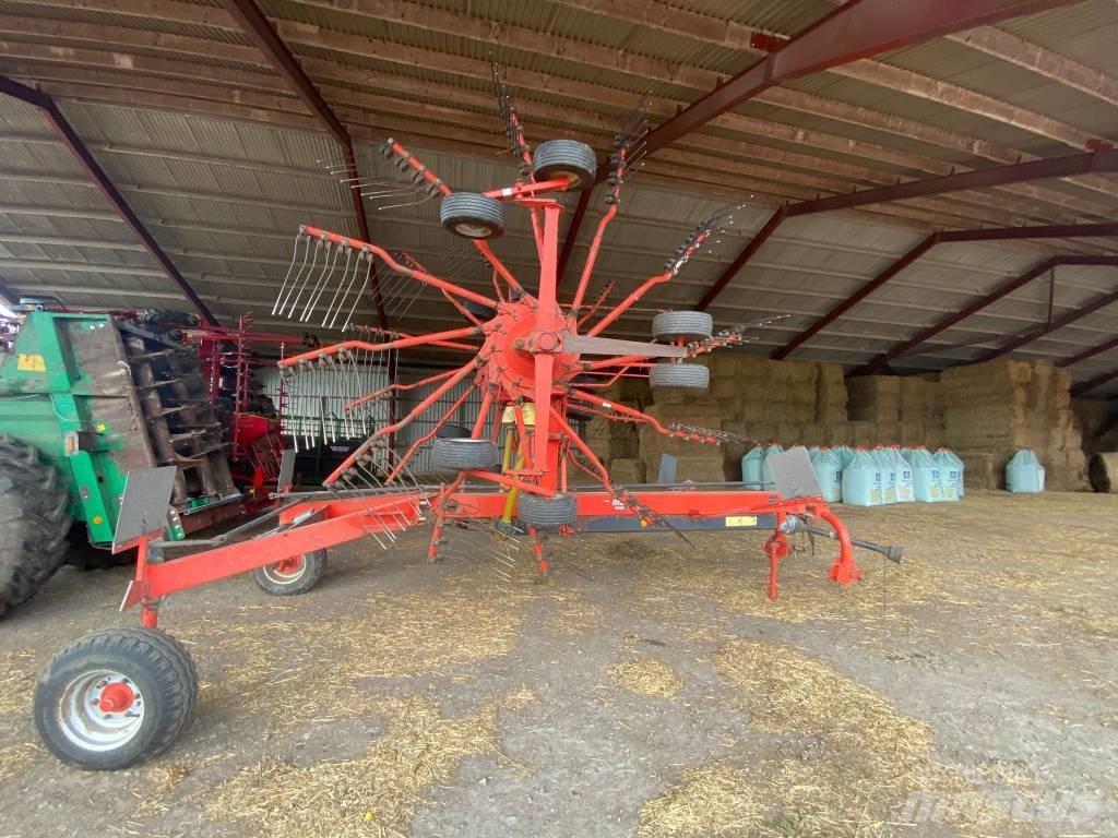 Kuhn GA 8121 Riadkovače