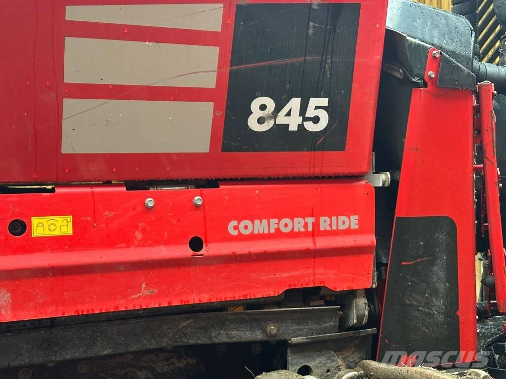 Komatsu 845 Lesné traktory