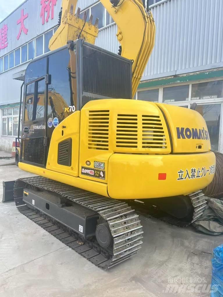 Komatsu PC 70 LC-8 Pásové rýpadlá