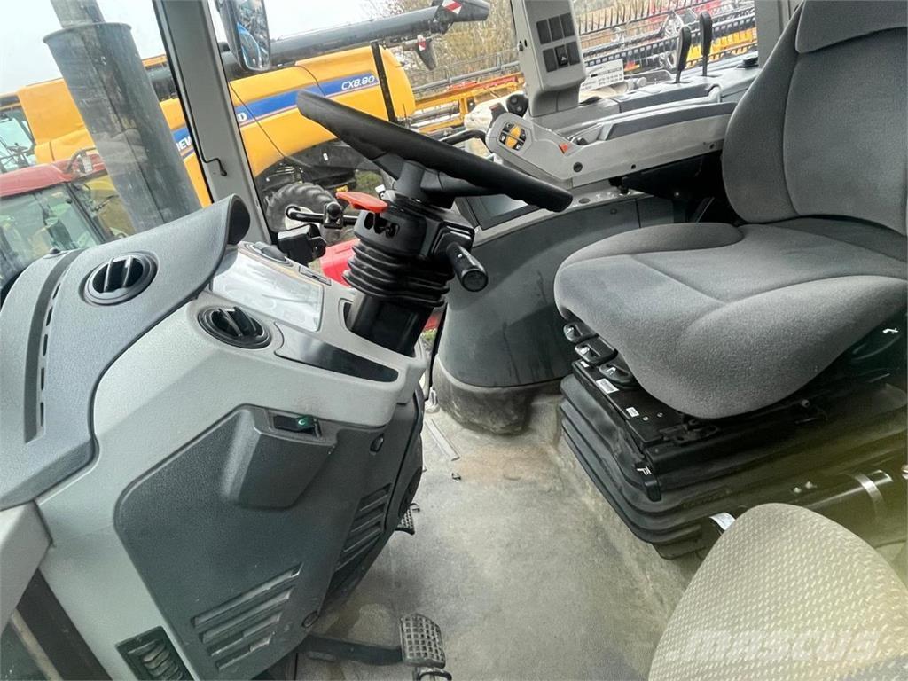 CLAAS Axion 840 Traktory