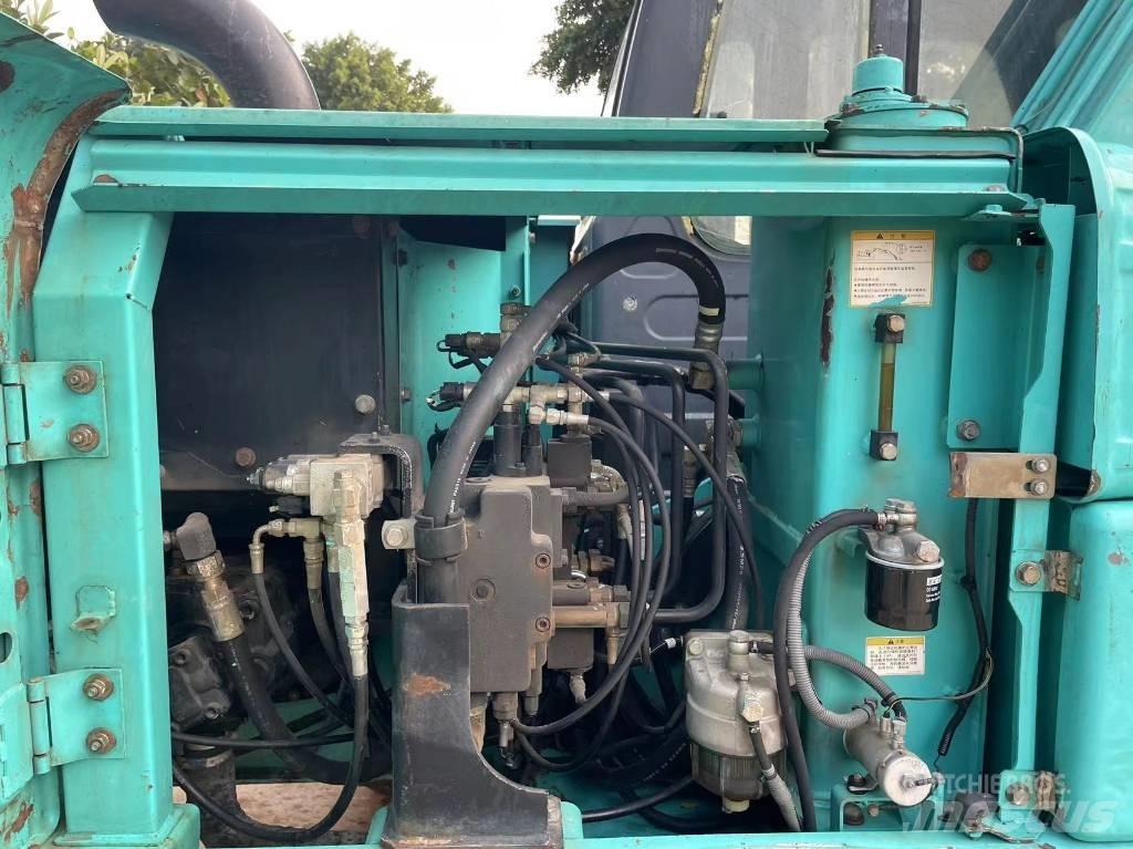 Kobelco SK 75 Pásové rýpadlá