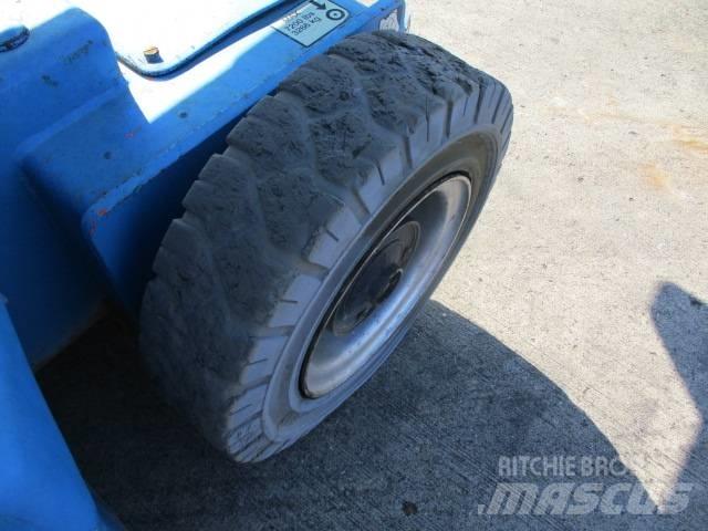 JLG E 400 AJP (848) Kĺbové plošiny