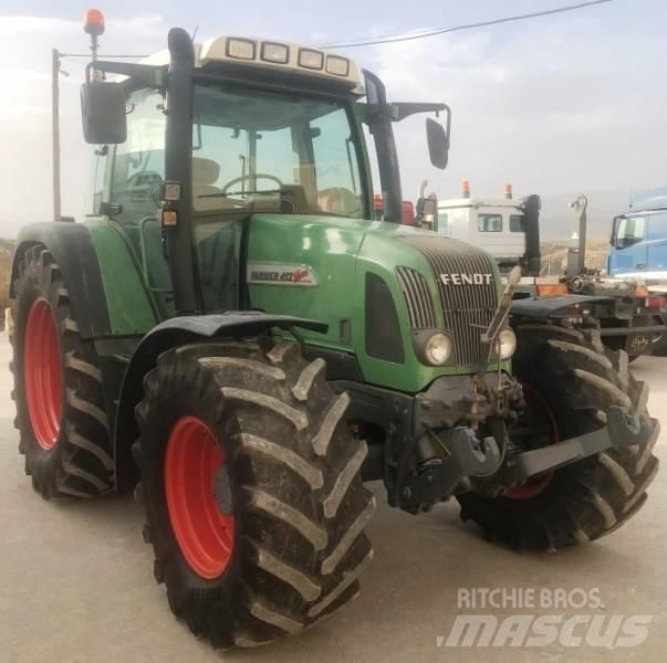 Fendt 412 Vario Traktory