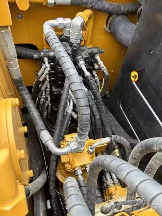 Sany SY95C Midi rýpadlá 7 t - 12 t