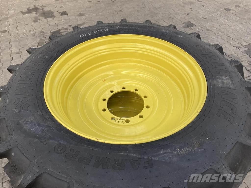 Alliance 420/85R38 Pneumatiky, kolesá a ráfiky