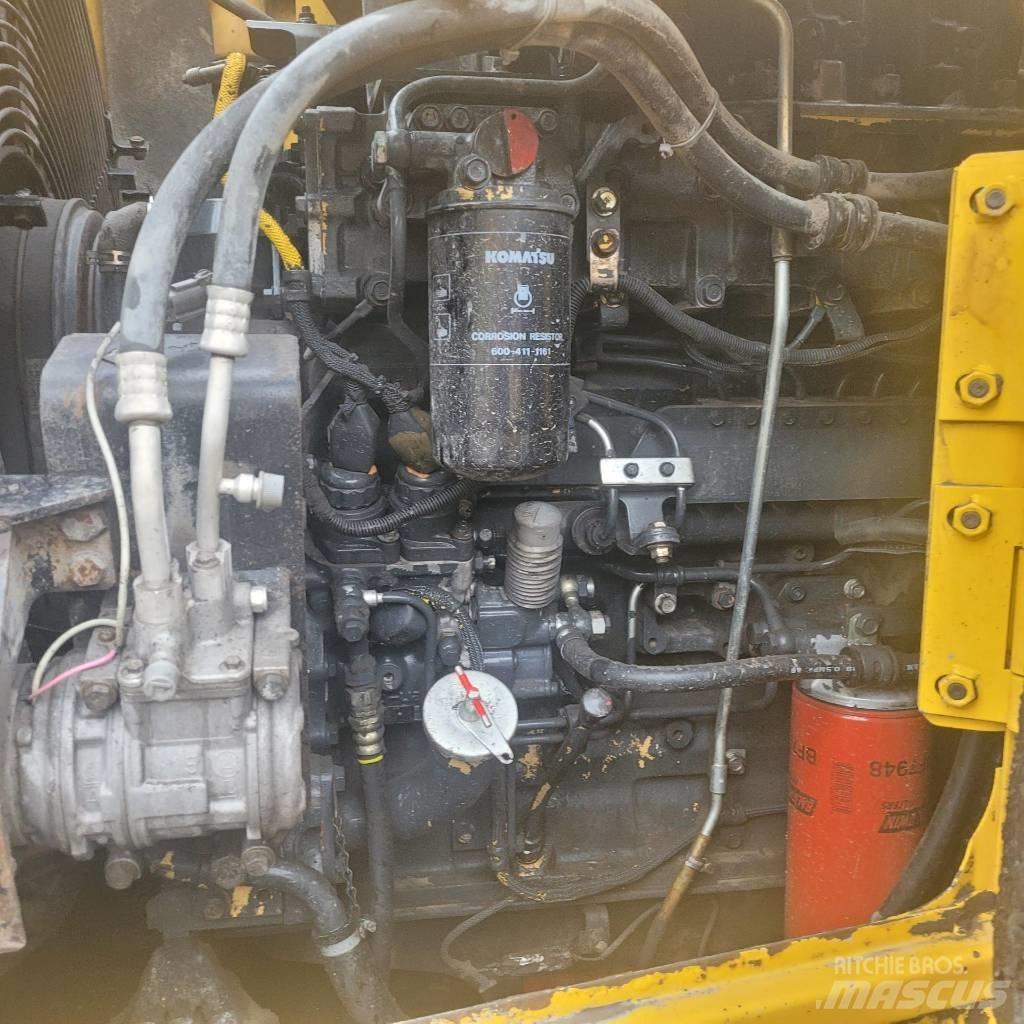 Komatsu WA500 Kolesové nakladače