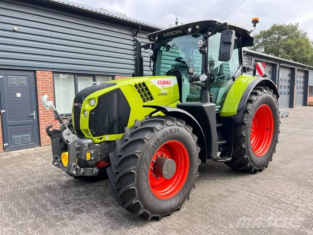 CLAAS Arion 660 Traktory