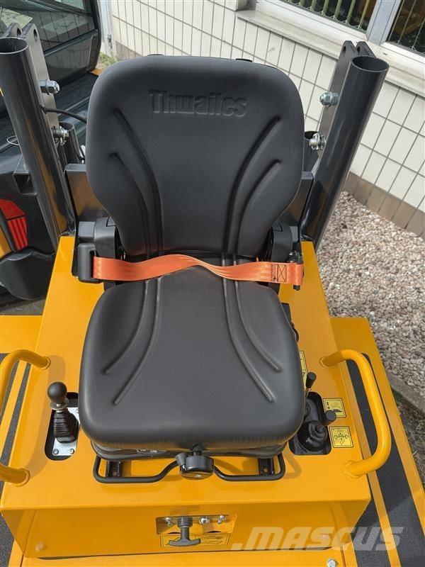 Thwaites MACH2071 Kĺbové nákladné autá