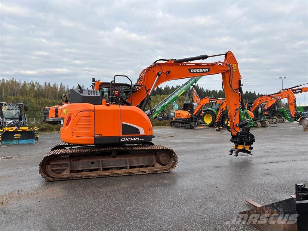 Doosan DX140LCR-5 Pásové rýpadlá